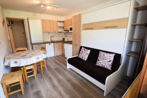 Résidence Le France - Studio Cabine 3/4 pers- LE FRANCE - PLAGNE CENTRE -pied des pistes MAE-9304 Mâcot-La-Plagne